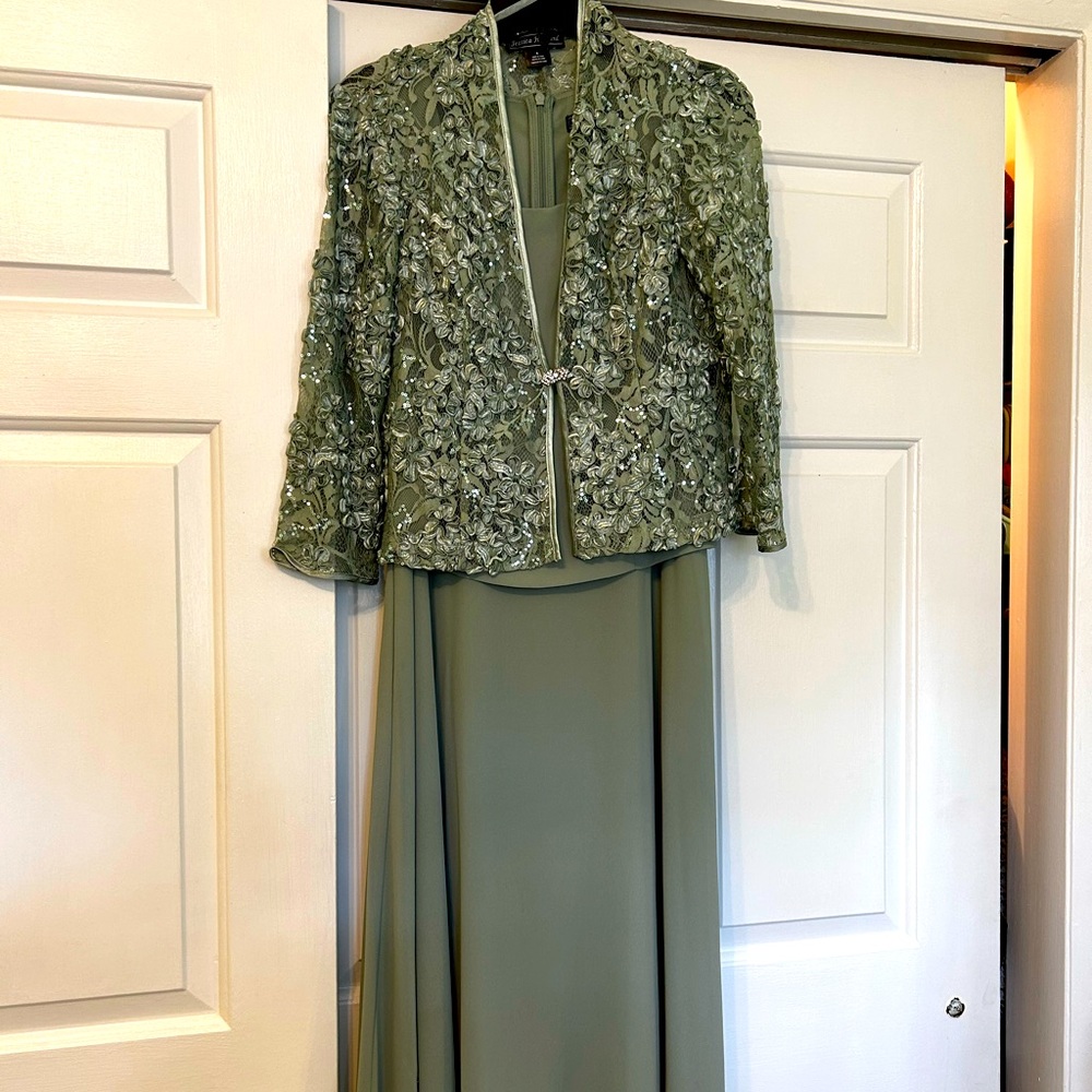 Jessica Howard Formal Dress